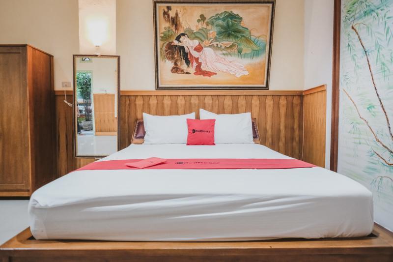RedDoorz near Kartini Mall Lampung Bandar Lampung Esterno foto