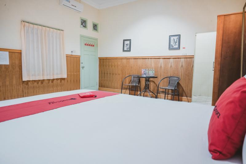 RedDoorz near Kartini Mall Lampung Bandar Lampung Esterno foto